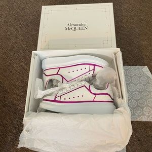 alexander mcqueen womens sneaker size37